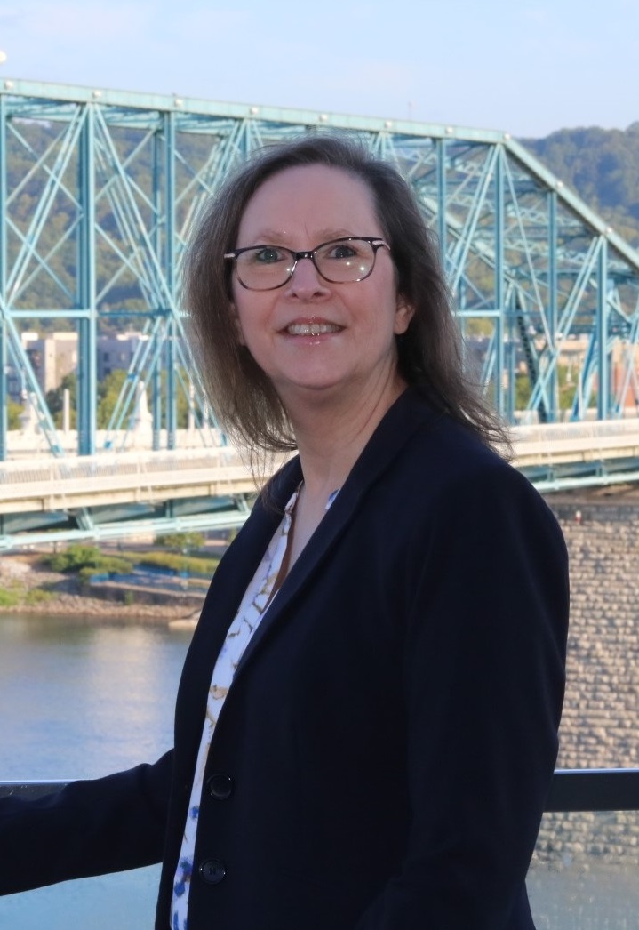 Portrait of Debbie Eaton