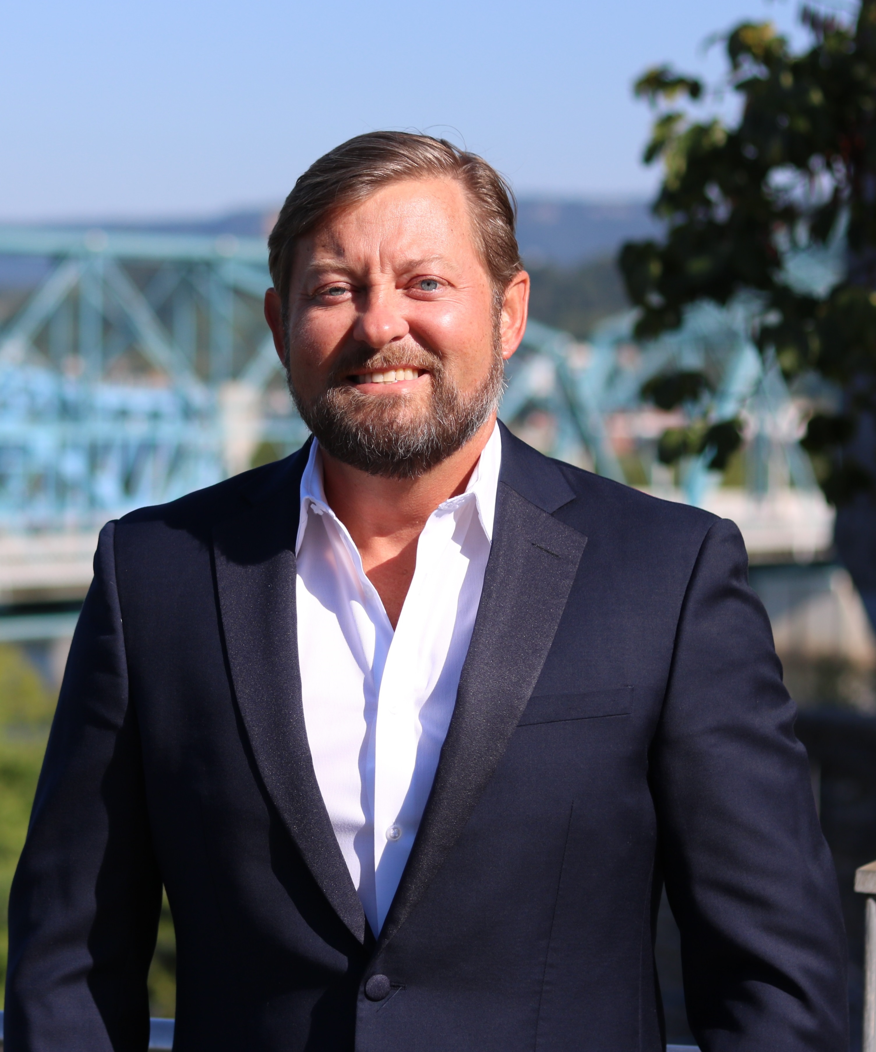 Portrait of Jason Allen